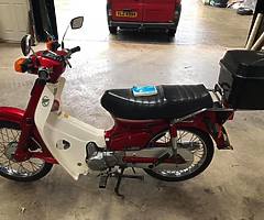 1995 Honda C90 Cub - Image 7/8