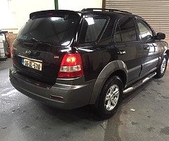 2006 kia sorrento commercial