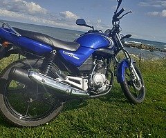 Yamaha ybr 125