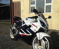 Honda cbr 600f4i sport.. - Image 8/8