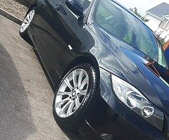 FOR SALE BMW E90 YEAR 2007 DIESEL 2L NCT 5-2020 4 NEW TIERSVERY CLEAN DRIVING VERY GOOD ! - Image 3/6