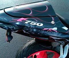 K1 gsxr 750