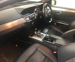 Mercedes E250 amg sport 2011