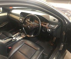 Mercedes E250 amg sport 2011 - Image 3/8