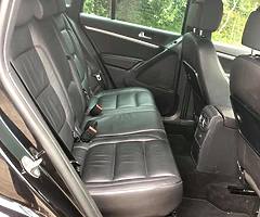 2015 Volkswagen Tiguan - Image 8/10