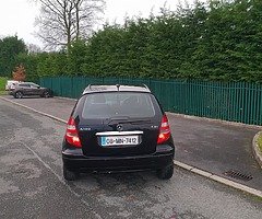 Mercedes benz A180