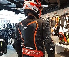 Alpinestars GP V2 camoflouge 1 piece leather suit - Image 7/9