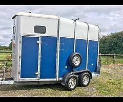 Ifor Williams HB510 horse trailer