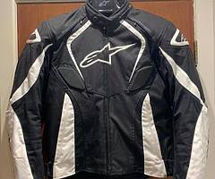 Motorbike clothing - Image 9/10