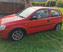 Corsa 1.2 petrol good wee car clean and mot till Feb 350 ono