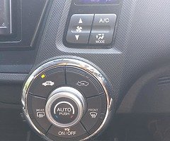 Honda Insight - Image 4/10