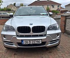 BMW 2008 auto Diesel (7 seater)