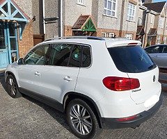 VW TIGUAN SPORT TDI 2.0 Blue Motion - Image 4/6