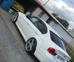 **Bmw E90** - Image 4/6