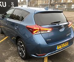 2015 65 TOYOTA AURIS 1.8 HYBRID DESIGN FACELIFT MODEL