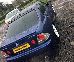 Lexus is200 sport - Image 6/10