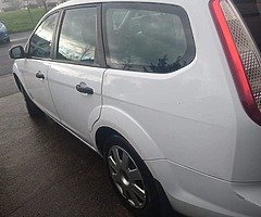 Ford focus estate - Image 10/10