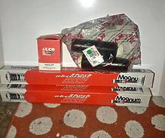 Rear back shock absorbers. Offer me, have no use for them+oil filter