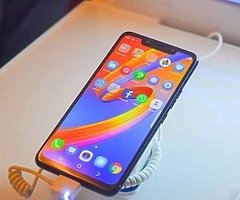 BRAND NEW TECNO PHONES AT GIVE AWAY PRICE - Image 4/10