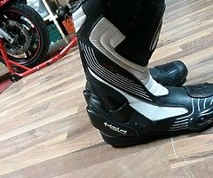 Held motorbike boots size 9