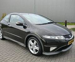 LOOKING to buy ** HONDA CIVIC ** 2.2D TYPE S