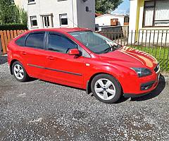2005 Ford Focus - Image 1/2