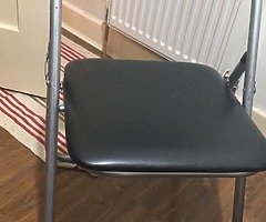 2 Monitor with Middle stand and desk