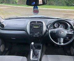 2005 Toyota RAV4 - Image 5/7
