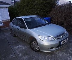04 civic tax.til april and nct jan 2020 car drives great