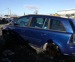 Opel Zafira for parts