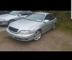 2x Opel omegas for breaking