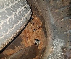 Datsun 1600J - Image 4/10