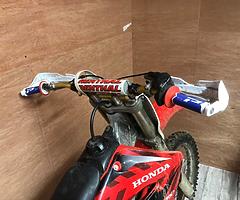 LOOKING CHEAP MOTORCROSS 125 OR BLASTER 200cc
