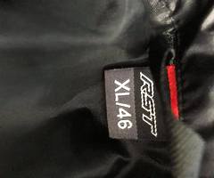 EXCELLENT MOTORBIKE STUFF TAKE A LOOK CAN DELIVER IF NEEDED - Image 4/4