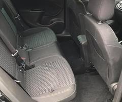 Opel Astra SRI 1.4 turbo - Image 6/9