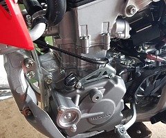 2016 honda CRF 250 very clean bike