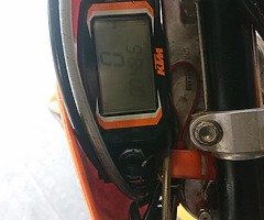 2004 KTM 400 - Image 3/6