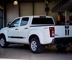 Isuzu Dmax 2.5l twin turbo 4x4