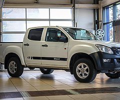 Isuzu Dmax 2.5l twin turbo 4x4 - Image 5/5