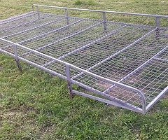 Roof rack - Image 9/9