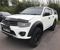 2015 Mitsubishi L200