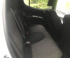 2015 Mitsubishi L200 - Image 9/10