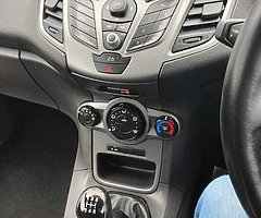 FINANCE FROM €28 P/W 142 FORD FIESTA VAN - Image 8/9