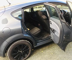 Seat Leon 2008 Low Road Sunroof Model