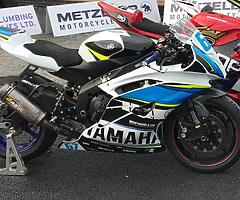 2016 Yamaha r6 supersport Bike