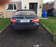 Mercedes Benz E220d Auto