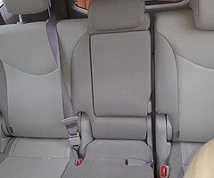 Toyota Prius Hybrid 2013 - Image 6/10