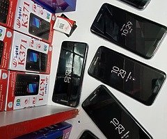Samsung phones at an offer - Image 4/10