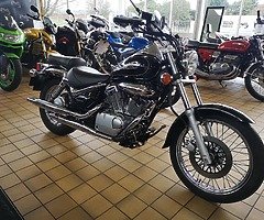 2000 Suzuki Intruder