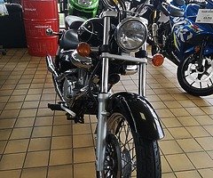 2000 Suzuki Intruder - Image 7/8